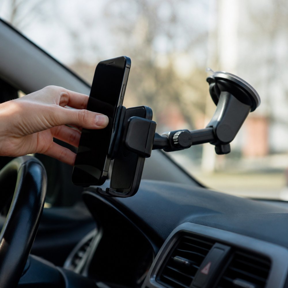 How to Keep Car Phone Mount Secure: 7 Proven Tips